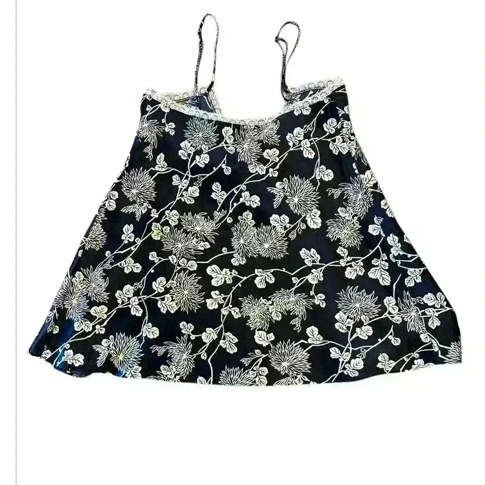 Vict secret satin flyaway slip